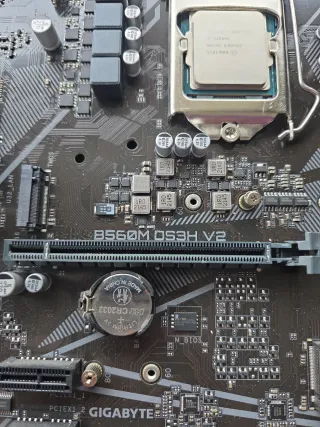 Placa Base Gigabyte B560M DS3H V2 + Intel i5-11600