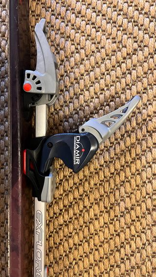 Esquís Dynafit ST 3.0 + Pieles Montana Skins