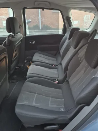 Renault Grand Scenic 2005