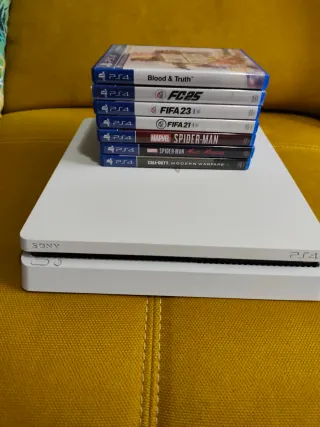 PS4  1TB nueva  +1 mando + 7 Juegos