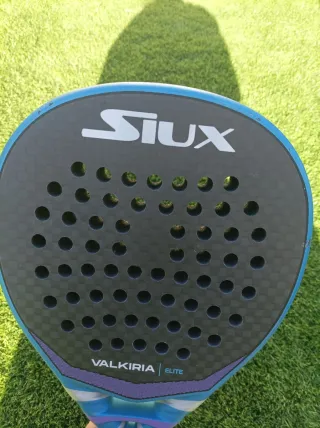 Pala Pádel Siux Valkiria Elite 2025