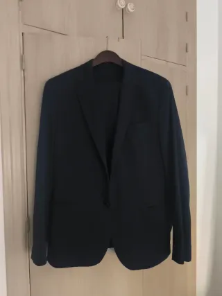 Traje de chaqueta azul para caballero