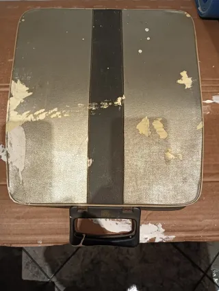 Máquina de escribir Olivetti Lettera DL