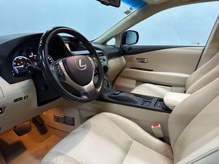Lexus RX450h, año 2015, libro de manteniento