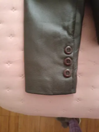 Chaqueta de piel marrón. Como nueva