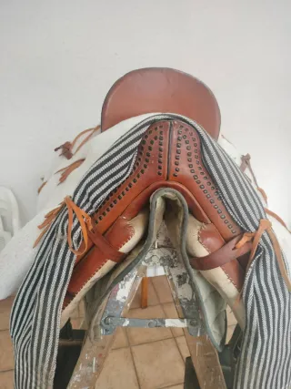 Montura de caballo de cuero
