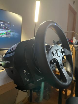 Volante Thrustmaster T300