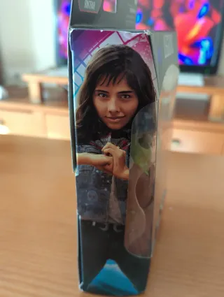 Marvel Legends America Chavez Figura