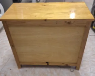 Cajonera de madera de 3 cajones