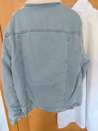 Cazadora vaquera con borrego