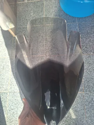 Cúpula Puig Kawasaki Z750 Negra