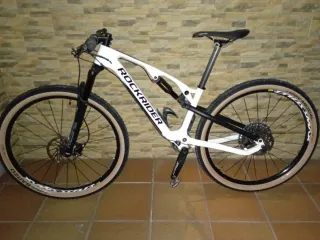 Bicicleta MTB Rockrider Blanca carbono