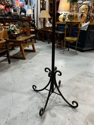 Perchero alto de forja  – estilo vintage