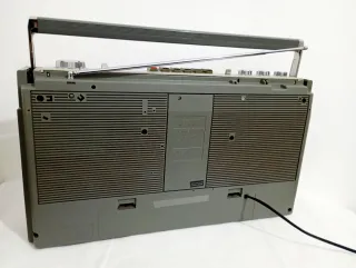 Boombox Radio Cassette Sanyo Vintage Años 80