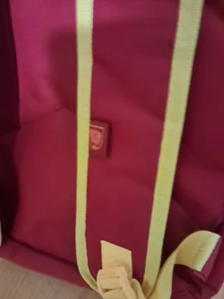 Mochila Harry Potter granate y Amarilla