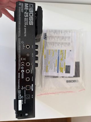 Pedalera Boss ME-25 Multieffetti per Chitarra