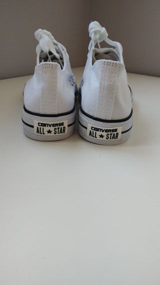 Zapatillas blancas talla 40
