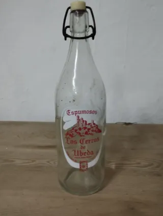 Botella Gaseosa Antigua Los Cerros de Úbeda