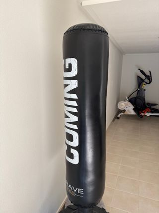 Saco de boxeo de pie
