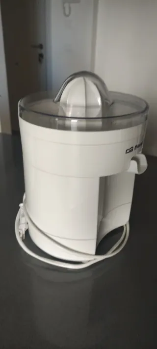 Exprimidor Eléctrico Blanco