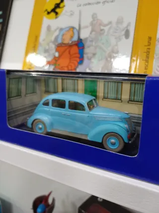 Coche Tintín Taxi Ford escala 1/43 Las siete Bolas