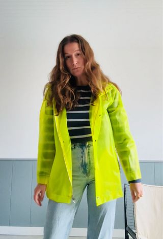 Chubasquero Calzetti semitransparente