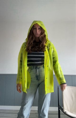 Chubasquero Calzetti semitransparente