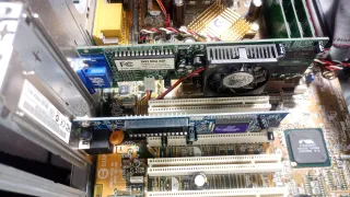 Placa Base GIGABYTE GA-7ZXE AMD 1.7GHz