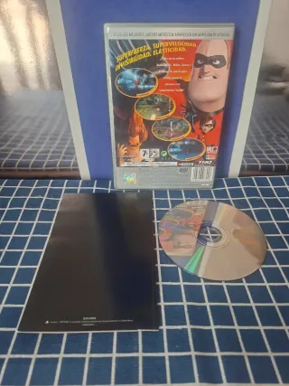 PS2 LOS INCREÍBLES ORIGINAL COMPLETO
