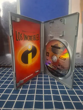 PS2 LOS INCREÍBLES ORIGINAL COMPLETO