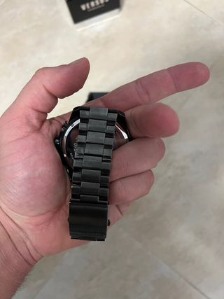 Reloj Diesel Mega Chief Negro y Dorado