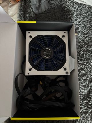 Pack i7-7700K + Z270 + disipador + fuente 550W