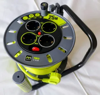 Enrollacable Profesional 25 m 4 Tomas ProXT Luceco