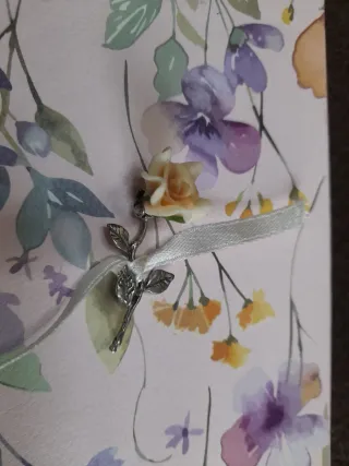 Rosa in argento e ceramica