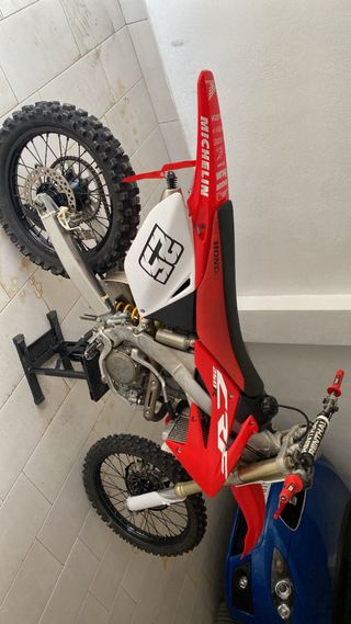 Honda CRF 250R 4T Cross