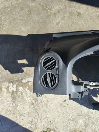Salpicadero VW Golf V Plus 1.6 Gasolina