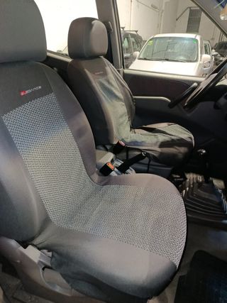 Nissan Terrano II 1995