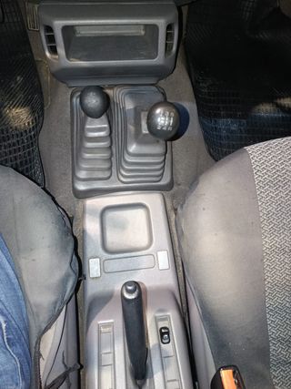 Nissan Terrano II 1995