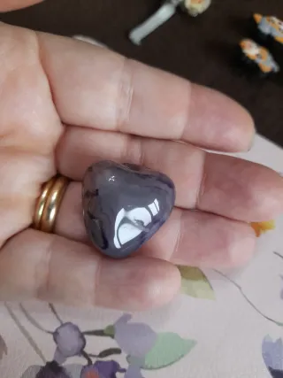 Agata viola pietra dura a forma di cuore