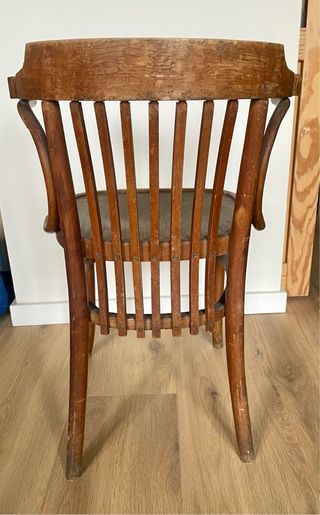 Silla Thonet madera respaldo bajo y brazos