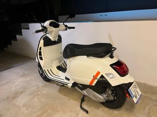 Vespa 125 GTS Super Sport