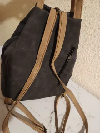 Bolso Guess Negro y Beige