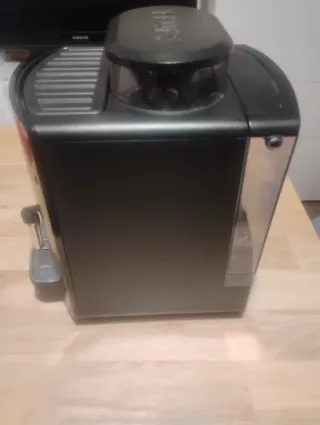 Cafetera Krups EA8150 Automática
