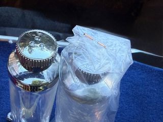 Salero y pimentero de mesa. Muy  originales