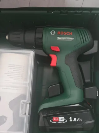 Taladro a batería Bosch con maletín