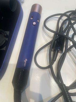 Dyson Airwrap como nuevo con accesorios