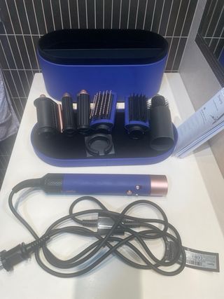 Dyson Airwrap como nuevo con accesorios