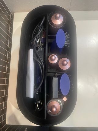 Dyson Airwrap como nuevo con accesorios