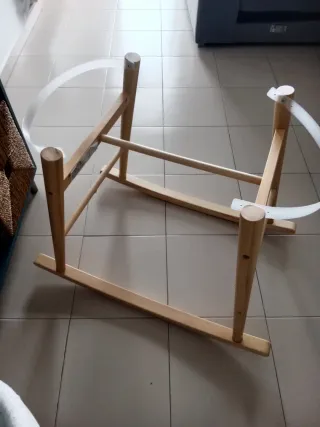 Moisés Cuna Mecedora Mimbre