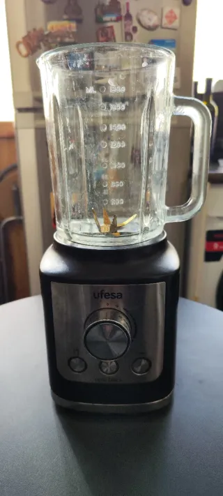 Batidora UFESA Opal Black Vaso Cristal